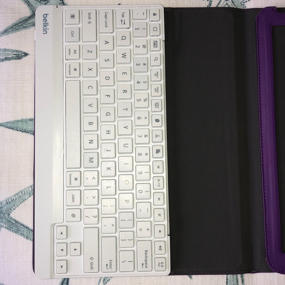 iPad Keyboard - Picture 2 of 6
